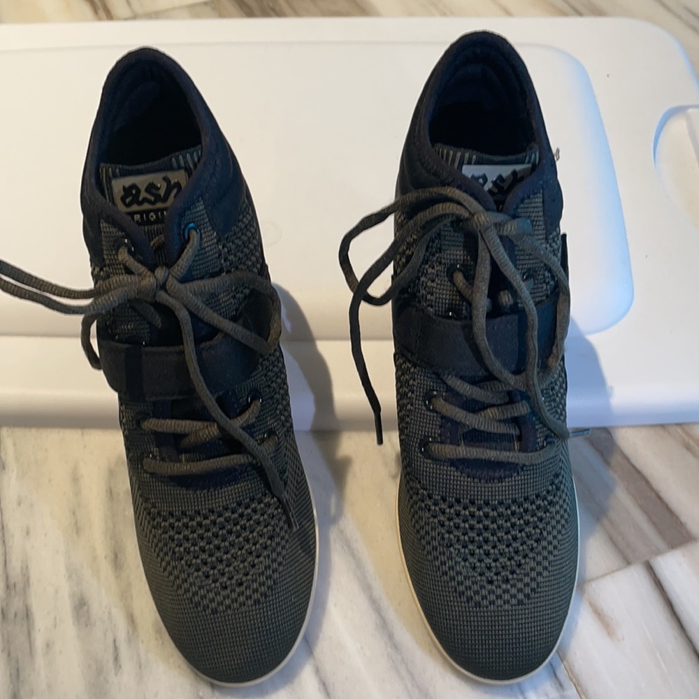 NWOTs Ash women’s Wedge Sneaker size 40, size 10. New!